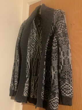 Talbots Green and White Open-Front Patterned Cardigan